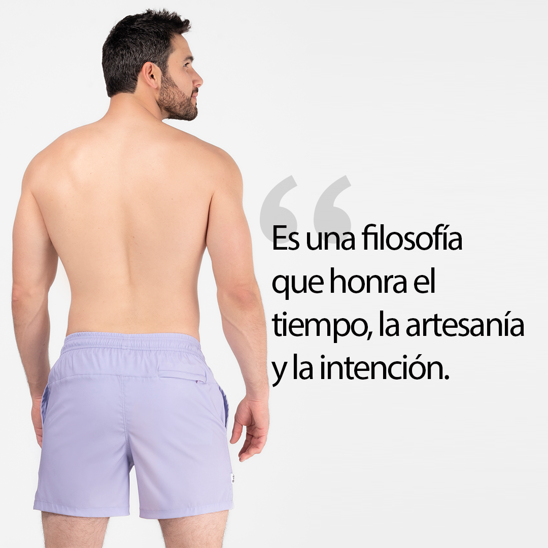 Un manifiesto sobre vivir con intención: elegir profundidad sobre ruido y descubrir el lujo silencioso de lo hecho con cuidado y propósito.